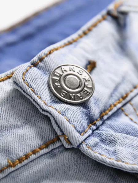 Casual Ripped Frayed Tapered Jeans