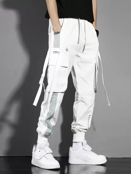 Colorblock Pockets Letter Print Drawstring Cargo Shorts