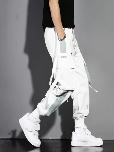 Colorblock Pockets Letter Print Drawstring Cargo Shorts