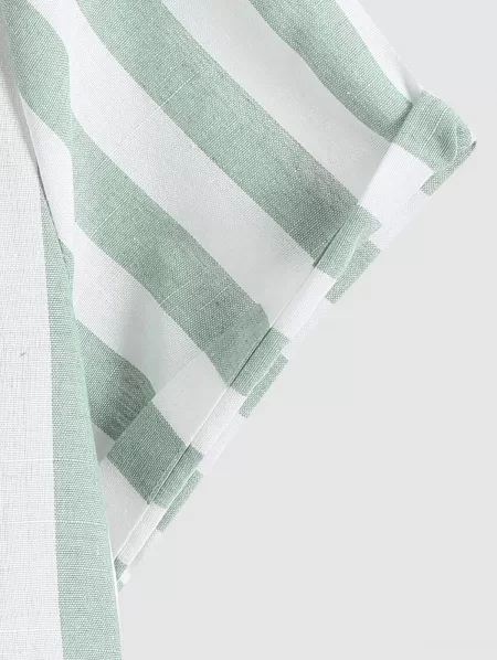 Vertical Stripe Shirt And Label Design Casual Shorts Two Piece Set